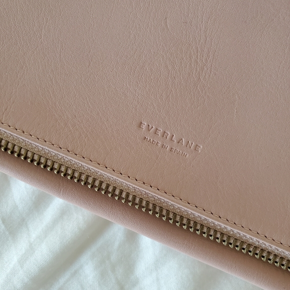 Everlane leather foldover clutch - Picture 4 of 6